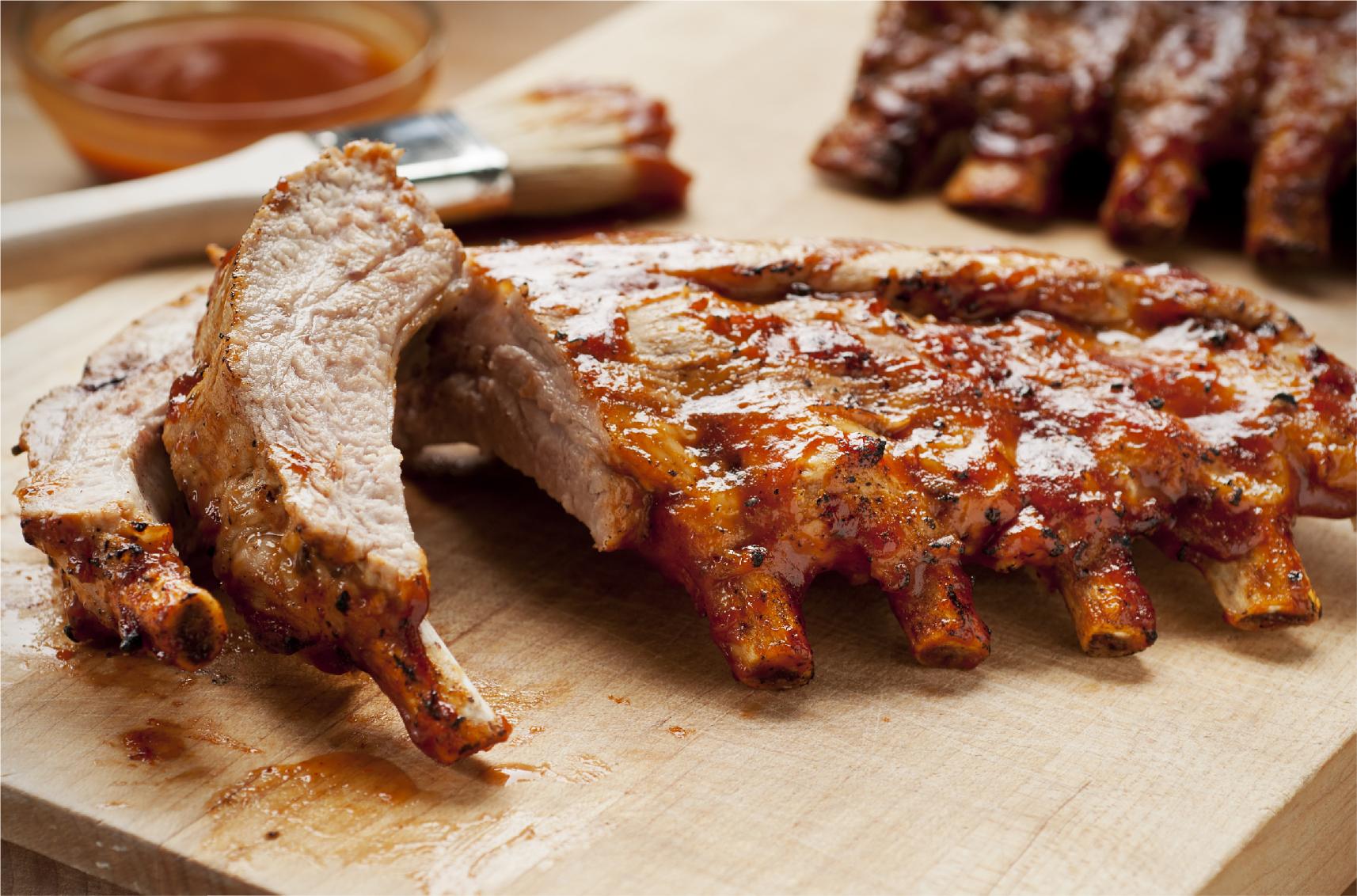 Steamed and Roasted Garlic-Infused Pork Ribs