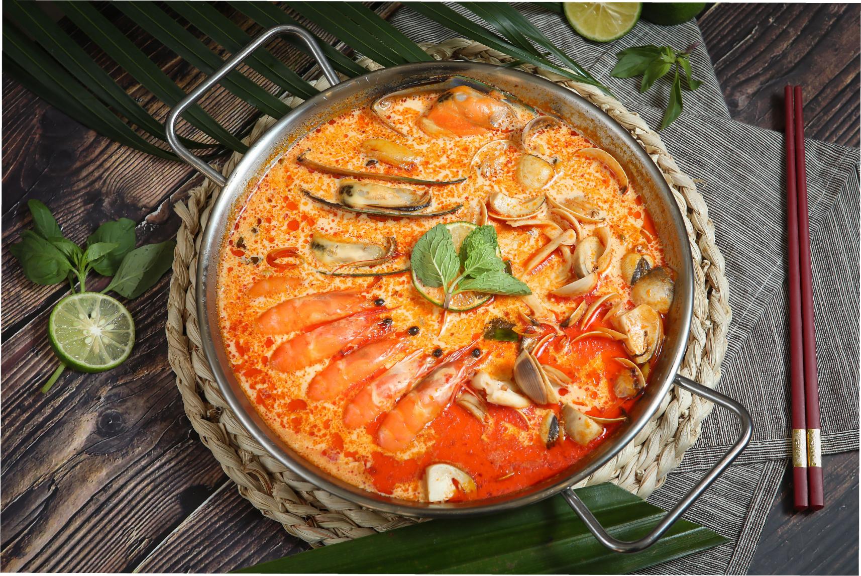 Lemongrass Seafood Pot
